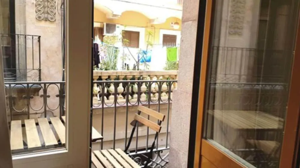 Hostal La Palmera Barcelona Guest house