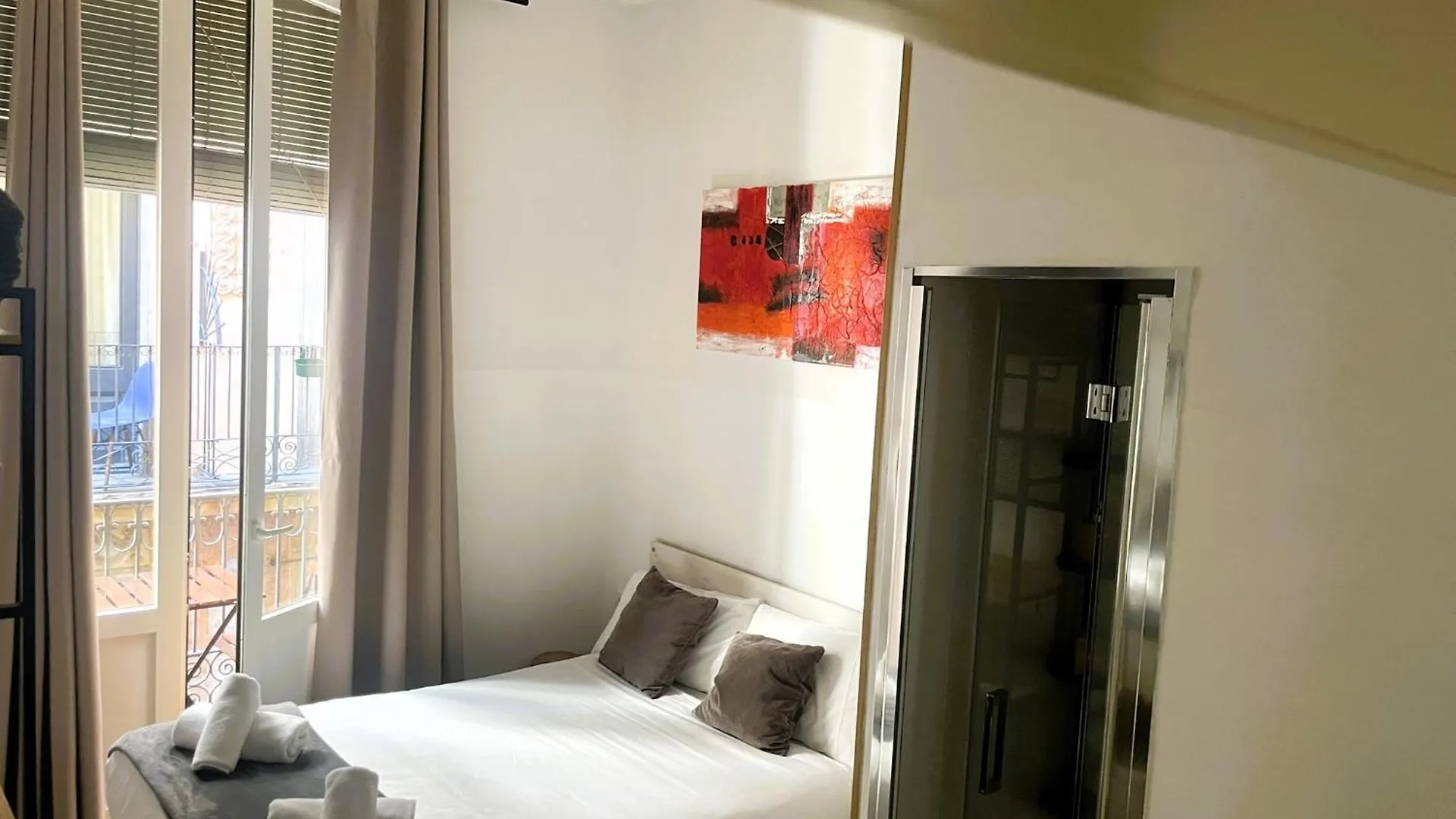 Hostal La Palmera Barcelona