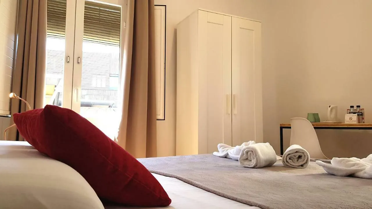** Guest house Hostal La Palmera Barcelona Spain
