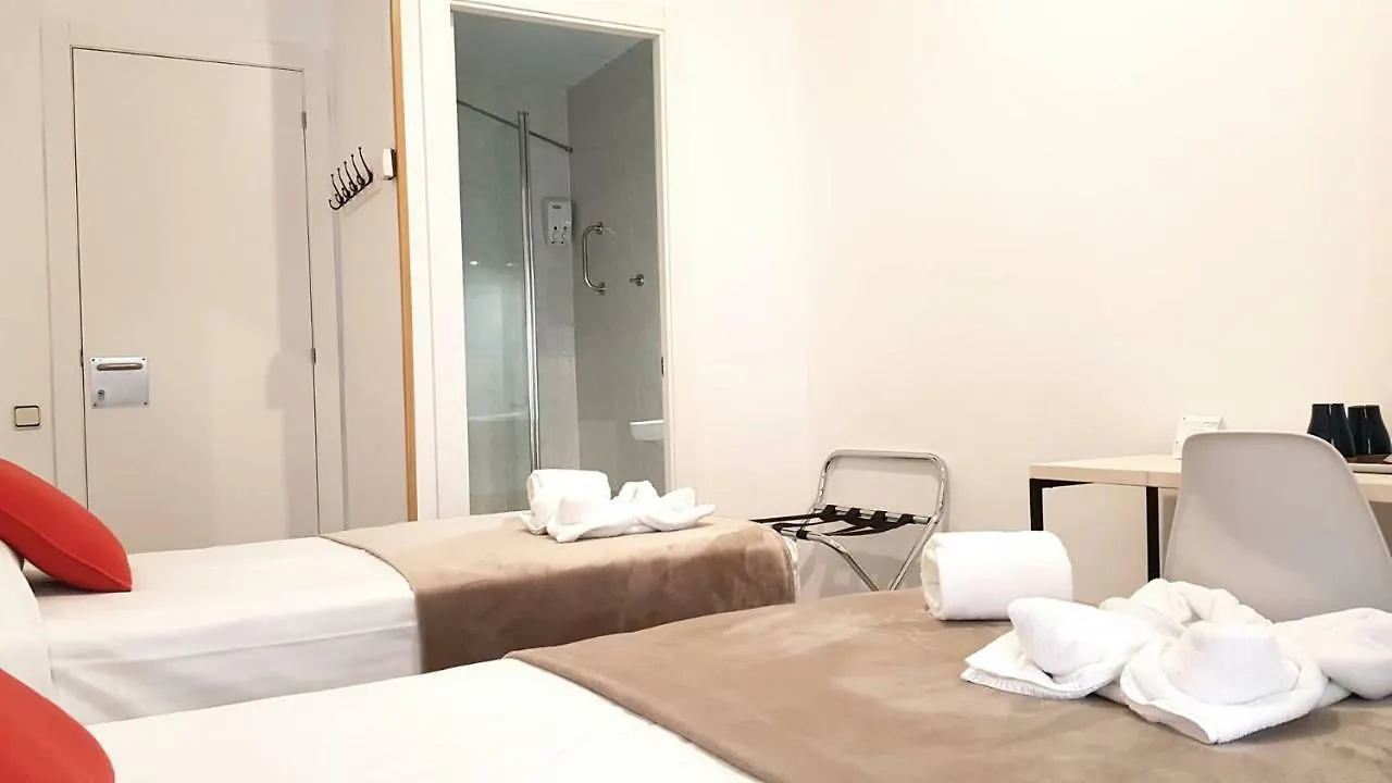 Guest house Hostal La Palmera Barcelona
