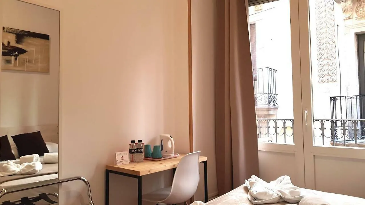Guest house Hostal La Palmera Barcelona