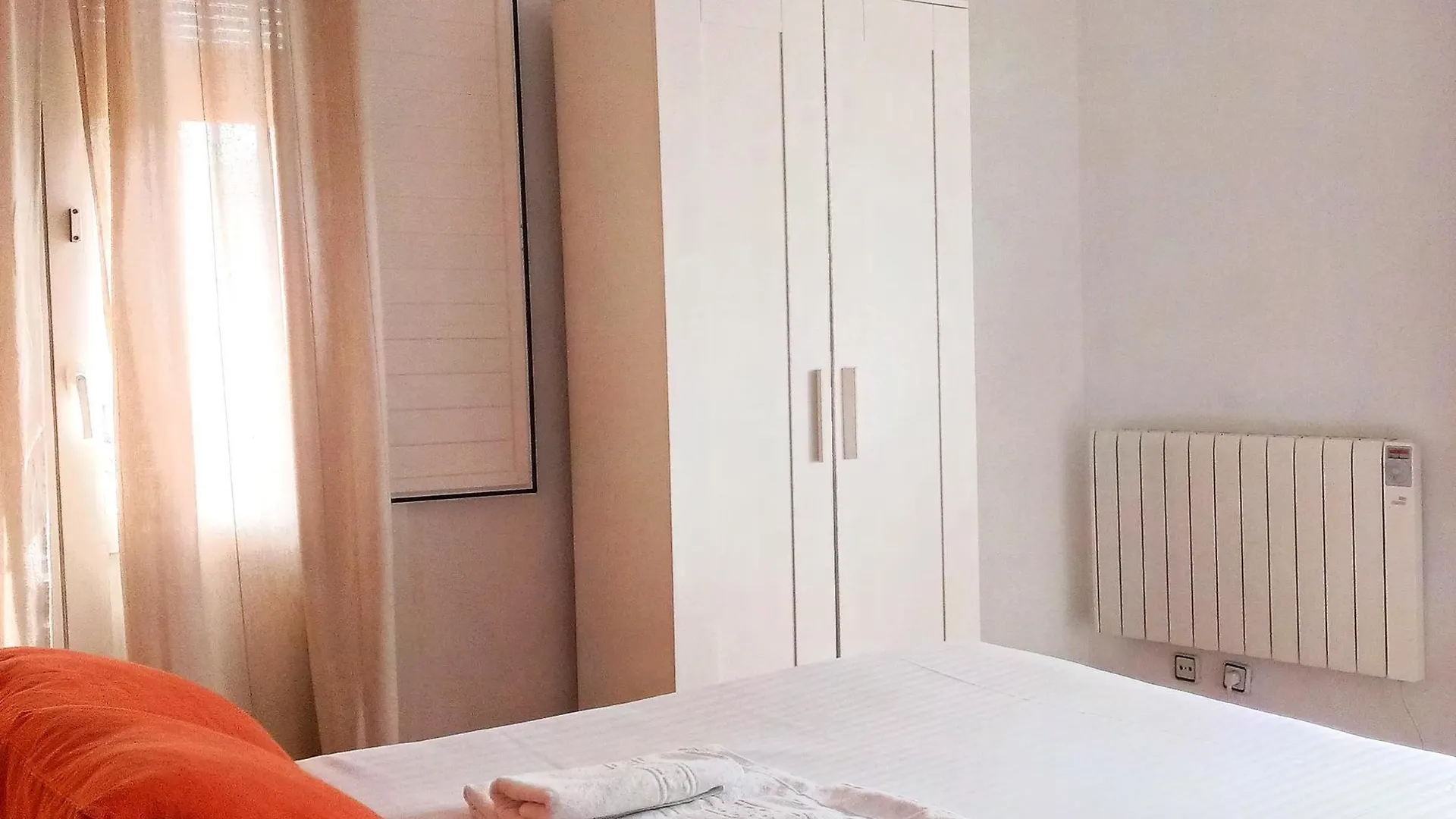 Hostal La Palmera Barcelona